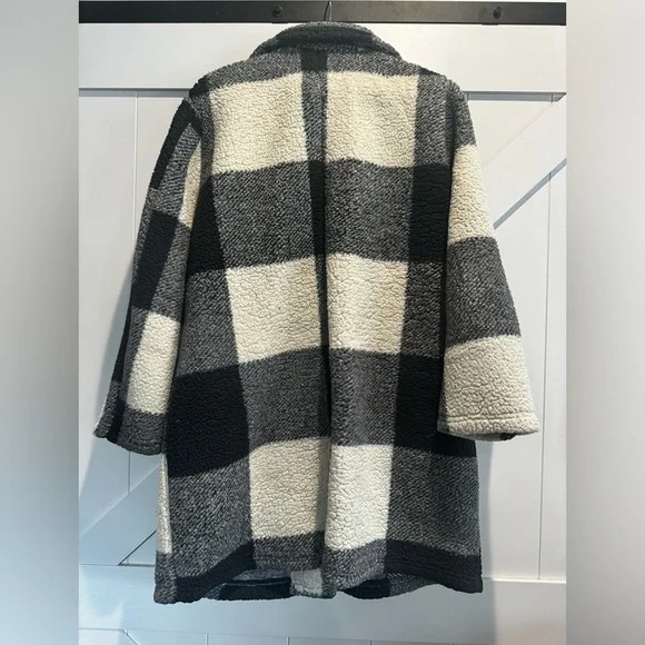 Women’s Sabrina Lauren Sherpa Checkered Jacket size 1X - Picture 3 of 3